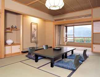 ห้องนอน 2 Tateyama Prince Hotel