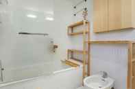 In-room Bathroom Apartment Arenyslux 2