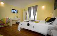 Kamar Tidur 5 Candia Green House B&B