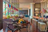 Bar, Cafe and Lounge Andaz Delhi - a concept by Hyatt