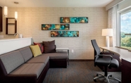 Common Space 2 Residence Inn Wheeling-St. Clairsville, OH