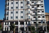 Bangunan Hotel El Kenz