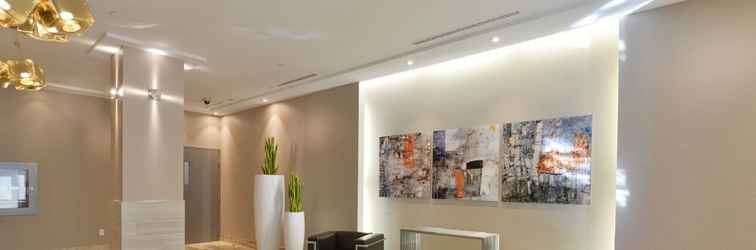 Lobby Lisgar Street Apartments by CorporateStays