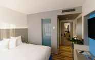 Bedroom 2 Colmar Hotel