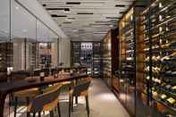 Bar, Cafe and Lounge Cheval Blanc Randheli