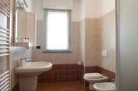 In-room Bathroom Residence Le Querce Lainate