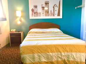 Phòng ngủ 4 InTown Suites Extended Stay Charleston SC - West Ashley