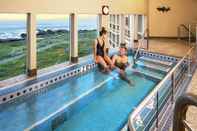 Swimming Pool Overleaf Lodge