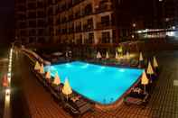 Swimming Pool Grand Bayar Beach Hotel - All Inclusive