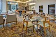 Bar, Cafe and Lounge Residence Inn by Marriott Kansas City Downtown/ Convention