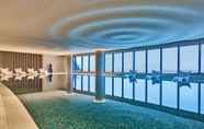 Hồ bơi 2 Crowne Plaza Ningbo Xiangshan Sea View, an IHG Hotel