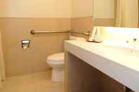 Toilet Kamar Ever O Business Hotel