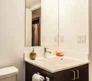 In-room Bathroom 3 Life Suites - Fort York Central Condo