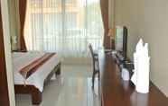 Kamar Tidur 7 The Flamingo Hotel