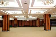 Functional Hall Osaek Greenyard Hotel