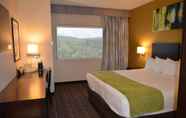 Bedroom 4 Harrah's Cherokee Valley River Casino & Hotel