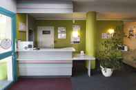 Lobby B&B Hotel Chatellerault