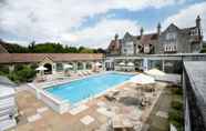 Swimming Pool 4 The Broadway Park Hotel