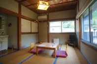 Bedroom Takaosou