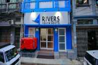 ภายนอกอาคาร Four Rivers Hostel