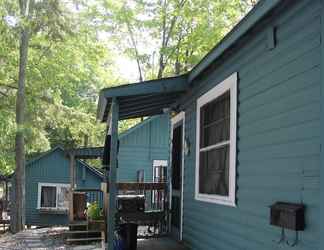 Exterior 2 Black Lake Cabins