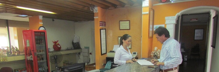 Lobby Hotel Dinastia Real Neiva