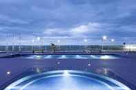 Swimming Pool Hotel RegentMarine