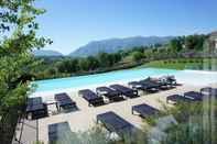 Swimming Pool Relais Colle Buono