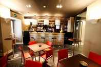 Quầy bar, cafe và phòng lounge Hotel Palacio Muñatones