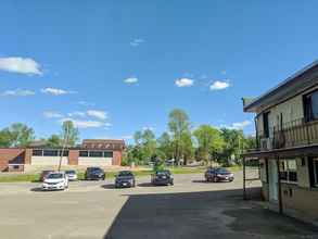 Exterior 4 Skyline Motel & Campus Inn