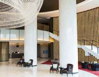 Lobby 2 Renaissance Nanjing Olympic Centre Hotel