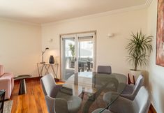 Others 7 Oriente 25 Housing by APT IIN
