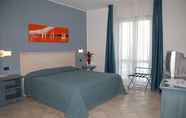 Kamar Tidur 6 Hotel Club Selinunte Beach AiMori