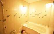 In-room Bathroom 6 Hotel Nuova Himeji – Adults Only