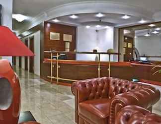 Lobby 2 Citrin Hotel