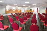 Functional Hall ibis budget Paris Aubervilliers