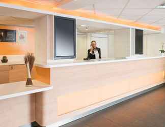 Lobby 2 ibis budget Paris Aubervilliers