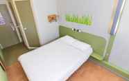 Phòng ngủ 3 B&B Hotel Châteauroux A20 L'Occitane