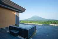 Swimming Pool AYA Niseko