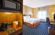 ห้องนอน 4 Fairfield Inn & Suites Plattsburgh