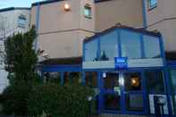 Exterior ibis budget Lyon Saint Genis Laval