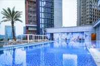 Swimming Pool Zhuhai Marriott Hotel