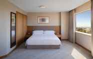 Bedroom 2 Hyatt Regency Galleria Residence Dubai