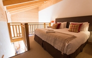 Bedroom 2 Mountain Lodge