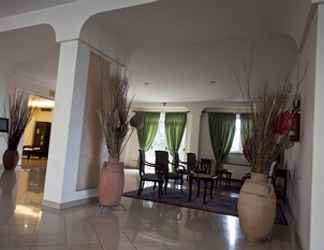 Lobby 2 Park Hotel Villamaria