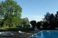 Swimming Pool Camping de la croix d'Arles