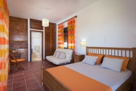 Bedroom Cristelia Luxury Sea Front & Pool Villa