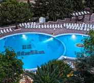 Swimming Pool 2 Hotel Villaggio Club ALTALIA Residence