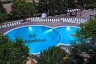 Swimming Pool Hotel Villaggio Club ALTALIA Residence