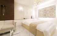 Kamar Tidur 4 Hotel Atlantis Higashiosaka - Adults Only